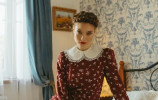 how to choose wallpaper for Toronto interiors